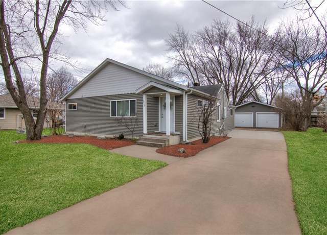 Property at 1917 Virginia Ln, Eau Claire, WI 54703, 3 beds, 2 baths