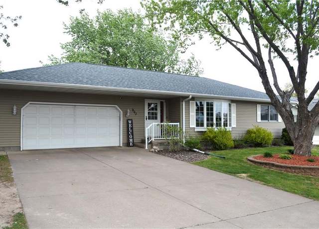 Property at 903 W Allen St, Rice Lake, WI 54868, 3 beds, 2 baths