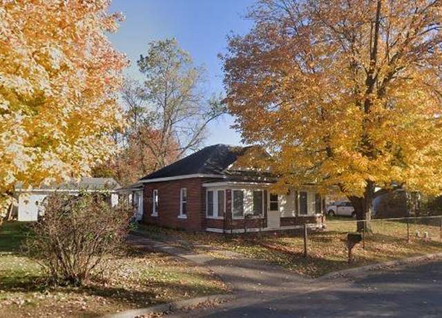Property at 413 E 10th St, Ladysmith, WI 54848, 3 beds, 1 bath