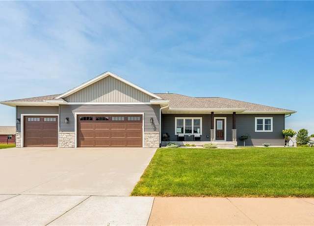 Property at 1064 Wissota Green Pkwy, Chippewa Falls, WI 54729, 5 beds, 3 baths