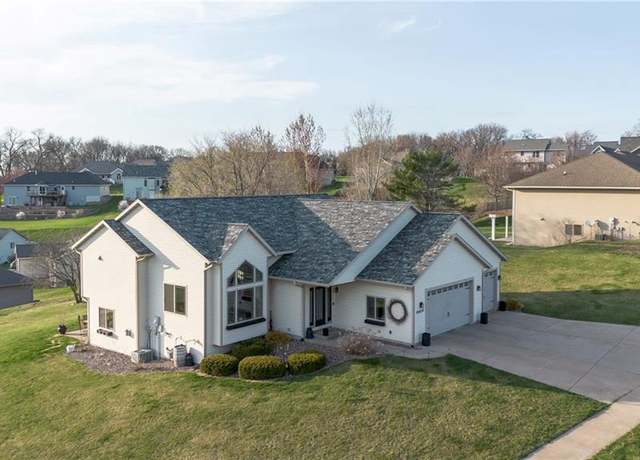Property at 4410 Echo Valley Dr, Eau Claire, WI 54701, 4 beds, 3 baths