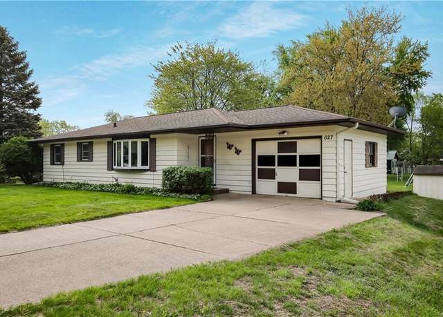Property at 627 Garden St, Eau Claire, WI 54703, 3 beds, 2 baths