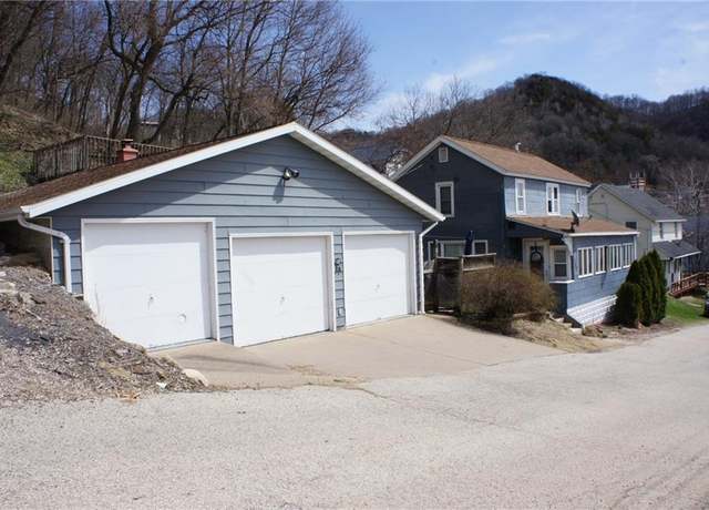 Property at 142 Washington St, Fountain City, WI 54629, 3 beds, 1 bath