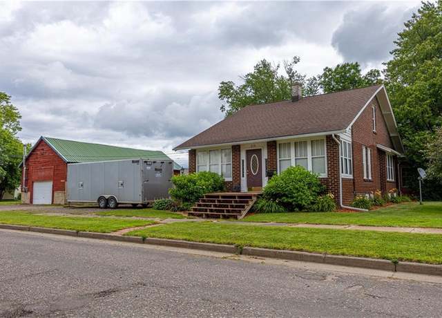 Property at 319 1st St, Ladysmith, WI 54848, 3 beds, 1 bath