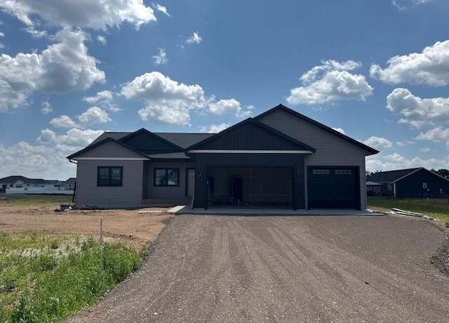 Property at 14037 42nd Ave Dr, Chippewa Falls, WI 54729, 5 beds, 3 baths