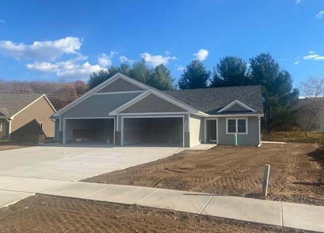 Property at 5163 Quiet Hollow Ct, Eau Claire, WI 54701, 3 beds, 3 baths
