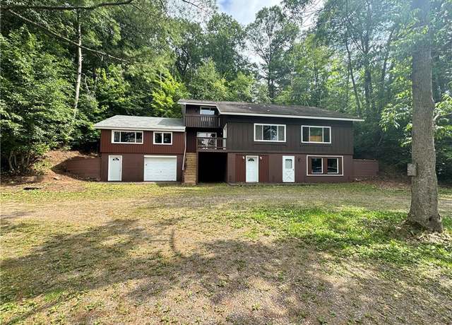 Property at 7708 Broken Arrow Rd, Hayward, WI 54843, 4 beds, 3 baths