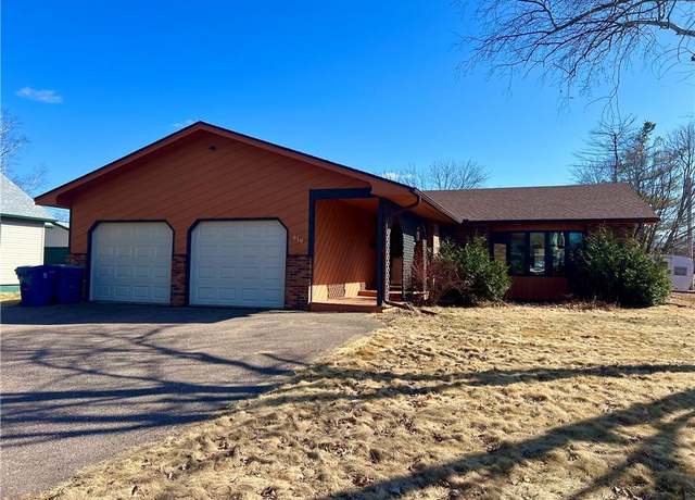 Property at 916 Duke St, Rice Lake, WI 54868, 4 beds, 3 baths