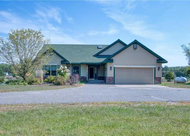 Property at 9018N Anderson Rd, Hayward, WI 54843, 4 beds, 3.5 baths