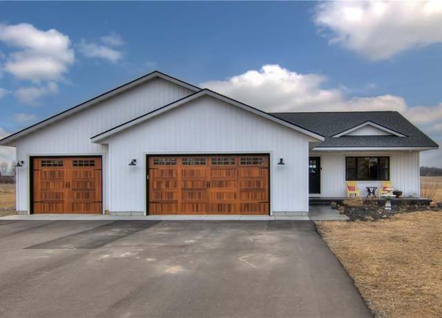Property at 10612 170th St, Chippewa Falls, WI 54729, 6 beds, 4 baths
