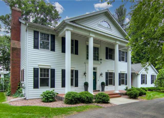 Property at 3736 Forest Knoll Dr, Eau Claire, WI 54701, 3 beds, 2.5 baths