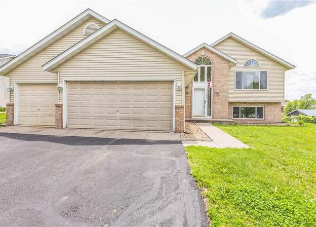 Property at 1566 Mallard Ave, Baldwin, WI 54002, 3 beds, 2 baths