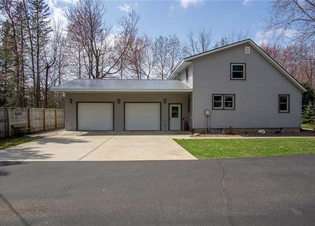 Property at 11304 161st St, Chippewa Falls, WI 54729, 3 beds, 1 bath
