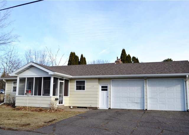 Property at 15 1/2 W Knapp St, Rice Lake, WI 54868, 2 beds, 1 bath