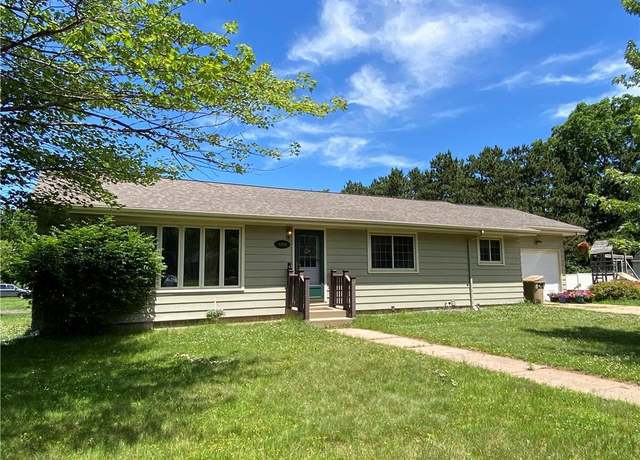 Property at 1808 Curtiss St, Eau Claire, WI 54703, 4 beds, 2 baths
