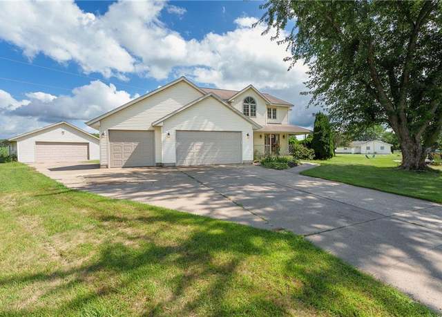 Property at 1150 Nordic Cir, Mondovi, WI 54755, 4 beds, 3.5 baths