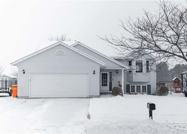 Property at 3204 Kohlhepp Rd, Eau Claire, WI 54703, 3 beds, 2 baths