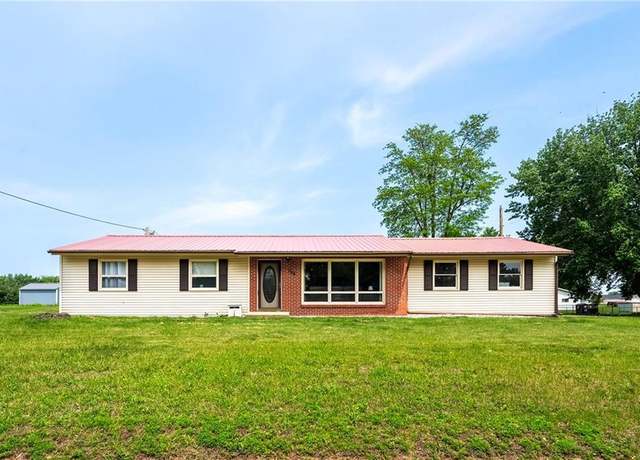 Property at 704 W Main St, Mondovi, WI 54755, 5 beds, 2 baths