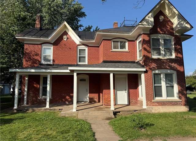 Property at 15 S Culver St, Chippewa Falls, WI 54729, 3 beds, 1.5 baths