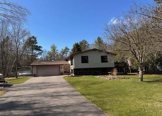 Property at 10541 Margarets Ln, Hayward, WI 54843, 4 beds, 2.5 baths