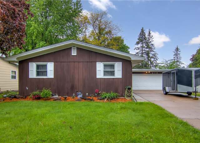 Property at 616 E Polk Ave, Eau Claire, WI 54701, 3 beds, 2.5 baths