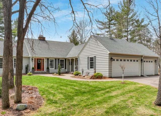Property at 391 Heather Ct, Eau Claire, WI 54701, 3 beds, 3 baths