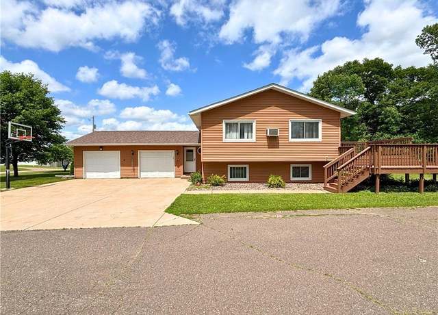 Property at 1415 Wisconsin Ave, Rice Lake, WI 54868, 3 beds, 2 baths