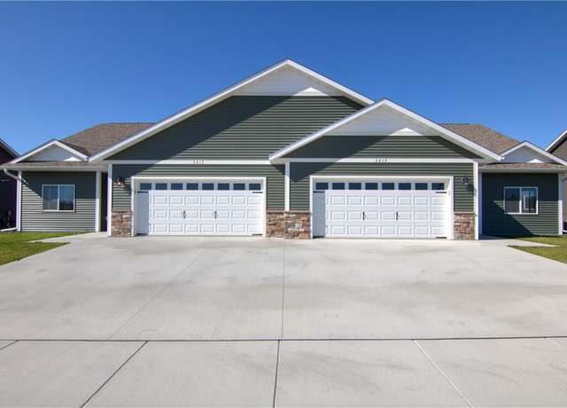Property at 3417 Iris Dr, Eau Claire, WI 54703, 3 beds, 2 baths
