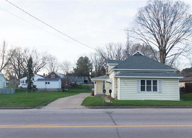 Property at 430 E Main St, Mondovi, WI 54755, 3 beds, 1 bath