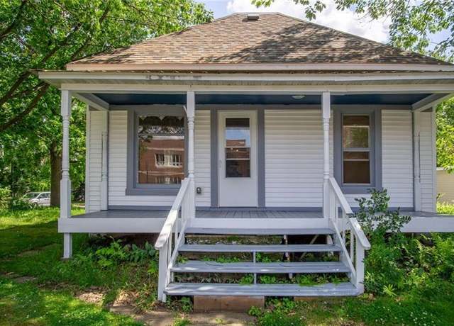 Property at 618 E Worden Ave, Ladysmith, WI 54848, 2 beds, 1 bath