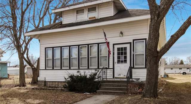 Photo of 128 Lulu Ave #1, Almena, WI 54805