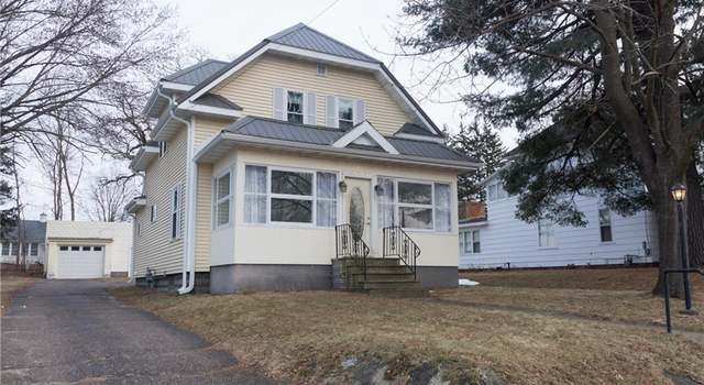 Photo of 136 S Washington St, Mondovi, WI 54755