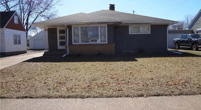 Photo of 1903 Hoover Ave, Eau Claire, WI 54701