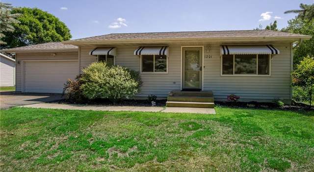 Photo of 1201 Fairmont Ave, Eau Claire, WI 54703