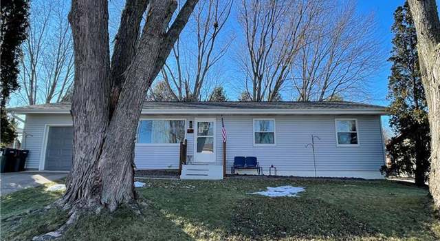 Photo of 629 S Wisconsin St, Fall Creek, WI 54742