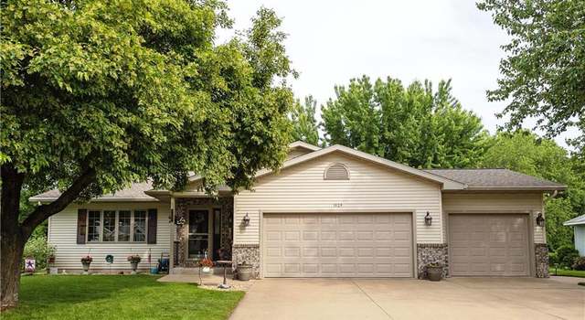 Photo of 1929 Seclusion Dr, Eau Claire, WI 54703