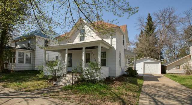 Photo of 1708 Summit St, Eau Claire, WI 54703