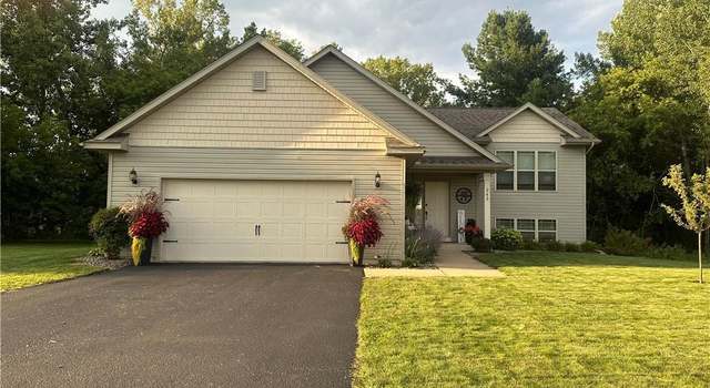Photo of 343 E Jackson Ave, Fall Creek, WI 54742