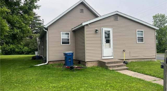 Photo of 24 W Slocumb St, Rice Lake, WI 54868
