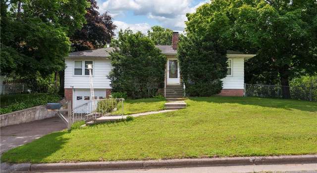 Photo of 509 Earl St, Eau Claire, WI 54701