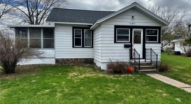 Photo of 607 Wilson St, Chippewa Falls, WI 54729