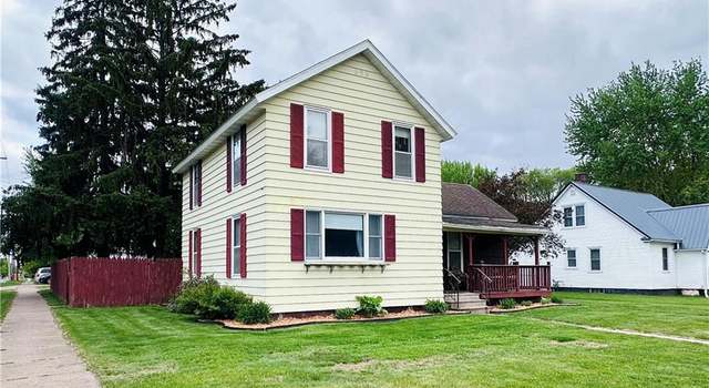 Photo of 403 Dwight St, Chippewa Falls, WI 54729