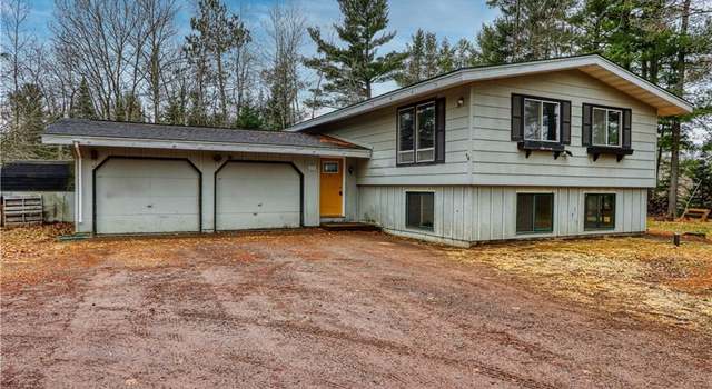 Photo of 10749 Namekagon Ln, Hayward, WI 54843