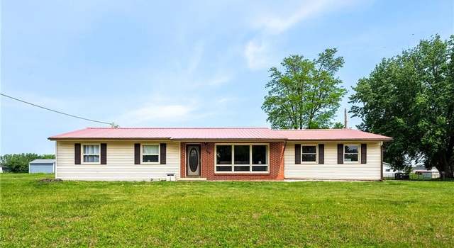 Photo of 704 W Main St, Mondovi, WI 54755