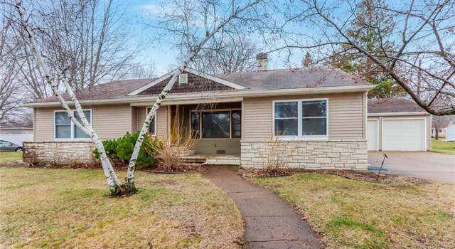 Photo of 2714 State St, Eau Claire, WI 54701