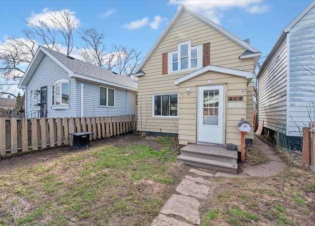 Property at 613 Cumming Ave, Superior, WI 54880, 3 beds, 2 baths