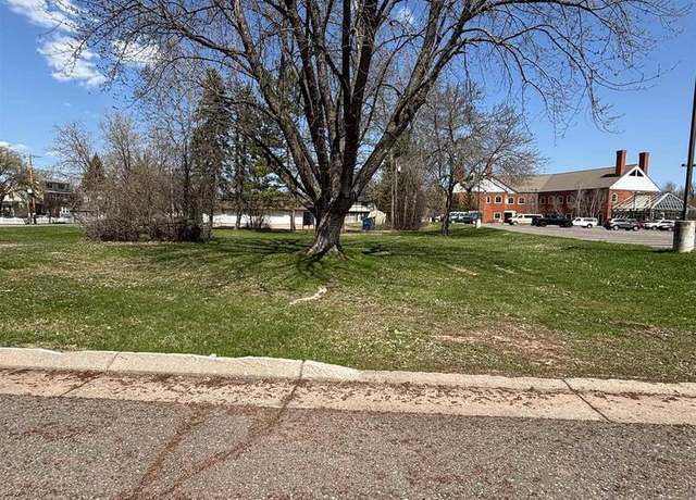 Property at 1208 3rd Ave W, Ashland, WI 54806