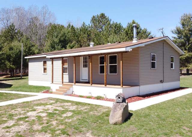 Property at 12212 E Railroad St, Lake Nebagamon, WI 54849, 2 beds, 2 baths