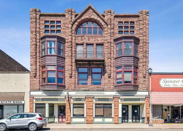 Property at 317 W Main St, Ashland, WI 54806, 2 beds, 2 baths
