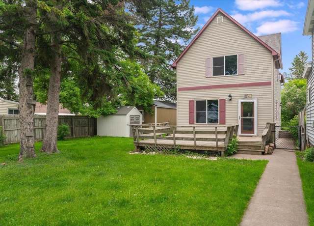 Property at 524 Clough Ave, Superior, WI 54880, 3 beds, 1.5 baths